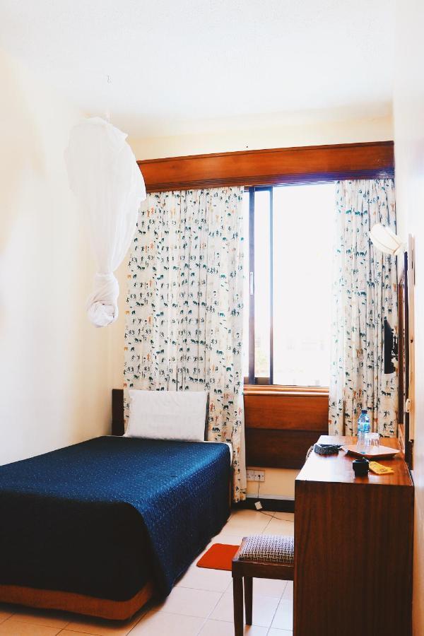 Lotus Hotel モンバサ エクステリア 写真